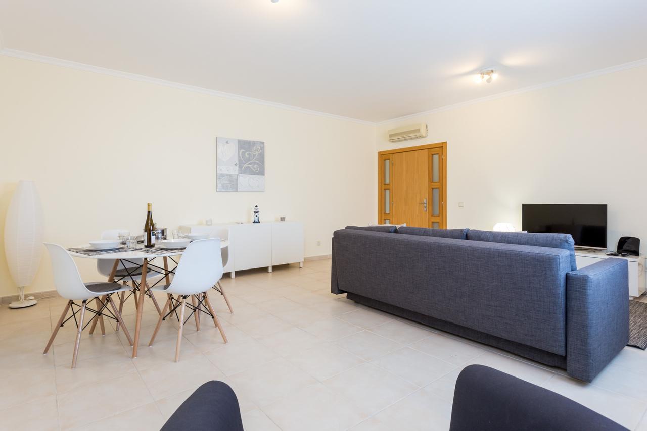 Pedros Apartment By Seewest Lagos Luaran gambar